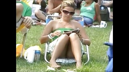 FKK-Strand gefüllt porno video reife frauen mit nackten muffs